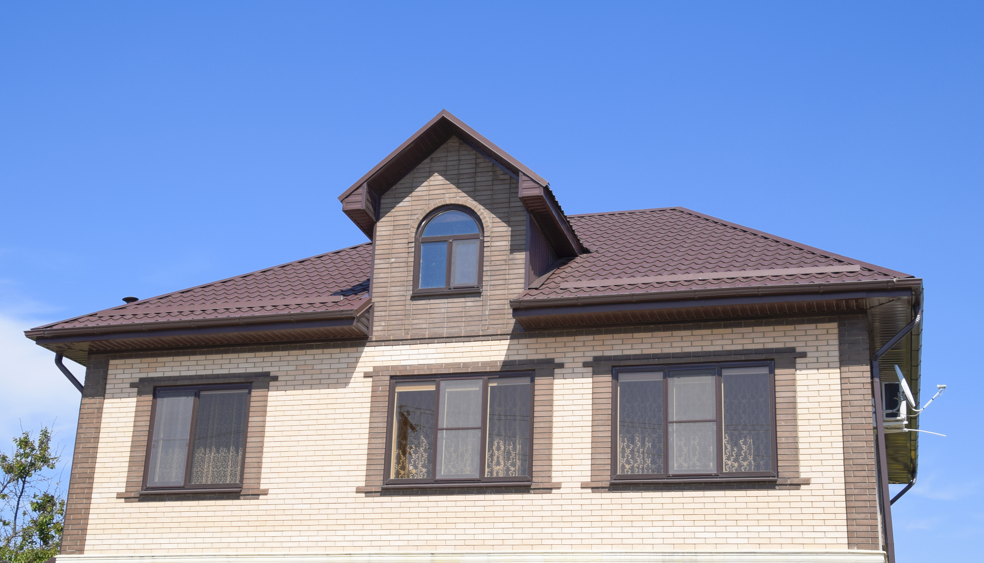 Streha je potrebna na prav vsaki stavbi oziroma hiši